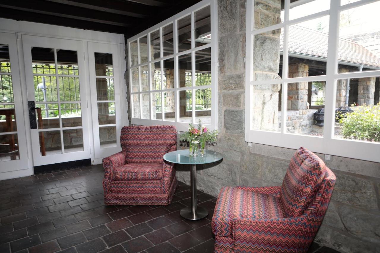 Das Kohnstamm Aparthotel Koenigstein im Taunus Exterior photo